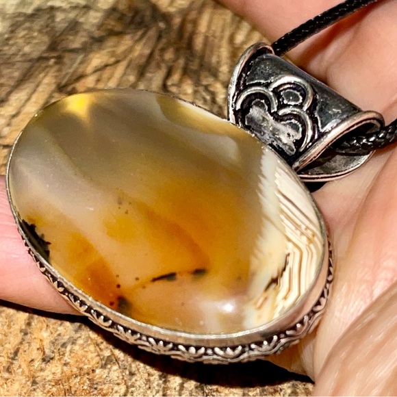 Montana Fire Agate Pendant 1 1/2”x 1 1/2” - Picture 14 of 17